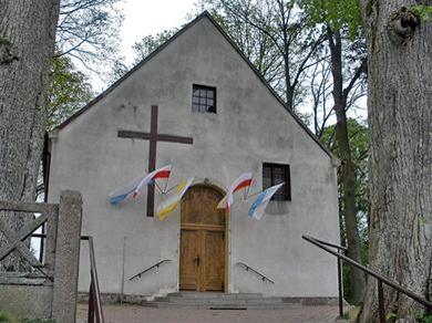 GrossKroessinKirche010Abk